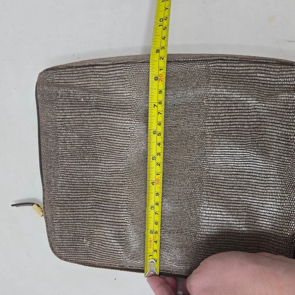 India Hicks Insider Stingray Gecko Brown Leather Clutch